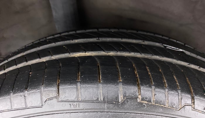 2015 Honda City 1.5L I-VTEC SV, Petrol, Manual, 63,480 km, Right Rear Tyre Tread