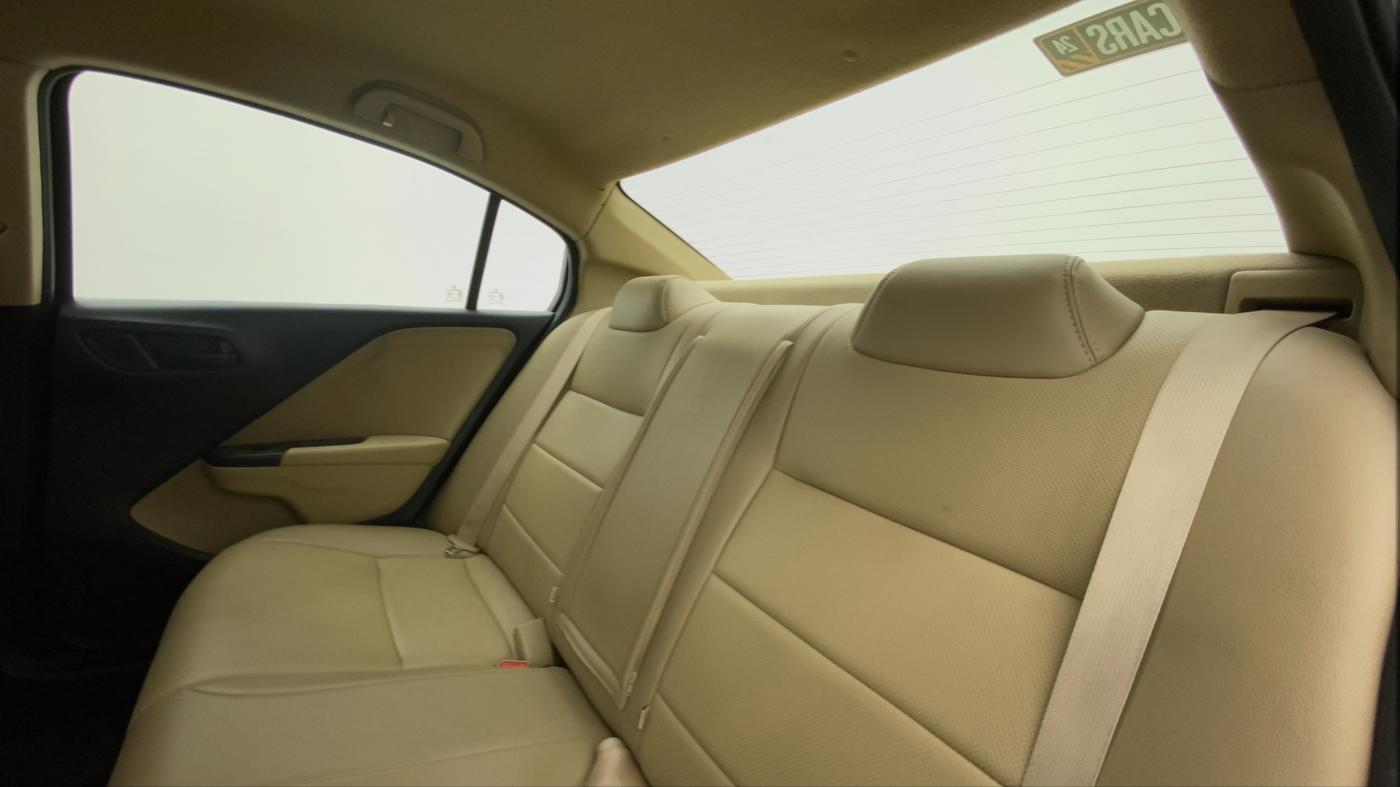 2015 Honda City 1.5L I-VTEC SV, Petrol, Manual, 63,480 km, Right Side Rear Door Cabin