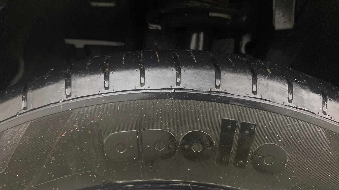 2022 Tata PUNCH CREATIVE  AMT, Petrol, Automatic, 21,322 km, Left Front Tyre Tread