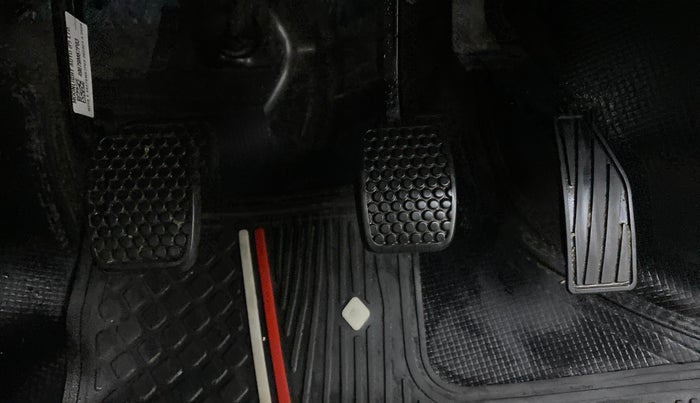 2021 Maruti Alto LXI CNG (O), CNG, Manual, 20,142 km, Pedals