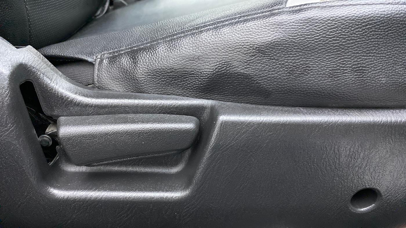2021 Maruti Alto LXI CNG (O), CNG, Manual, 20,142 km, Driver Side Adjustment Panel