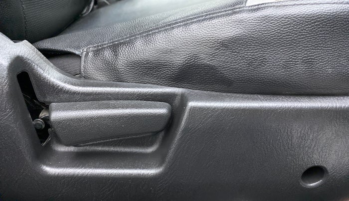 2021 Maruti Alto LXI CNG (O), CNG, Manual, 20,142 km, Driver Side Adjustment Panel