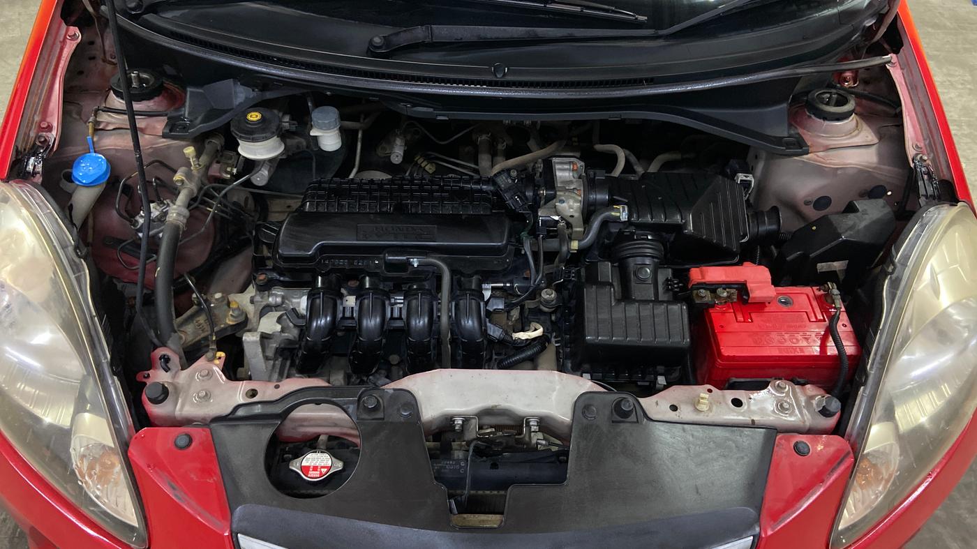2014 Honda Brio S MT, Petrol, Manual, 73,869 km, Engine View