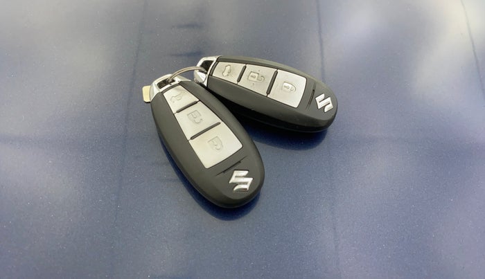 2017 Maruti Ciaz ZETA 1.4  MT PETROL, Petrol, Manual, 58,139 km, Key Close Up