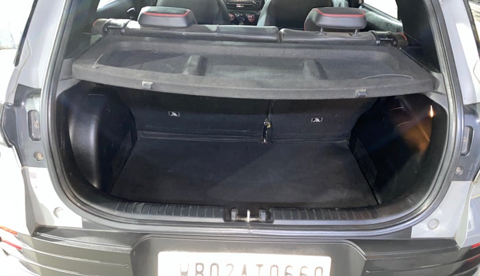 2022 Hyundai VENUE N LINE N8 1.0 TURBO DCT, Petrol, Automatic, 20,909 km, Boot Inside