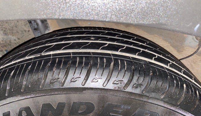 2022 Hyundai VENUE N LINE N8 1.0 TURBO DCT, Petrol, Automatic, 20,909 km, Right Rear Tyre Tread