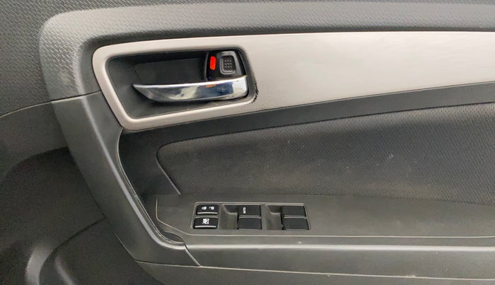 2018 Maruti Vitara Brezza ZDI, Diesel, Manual, 93,376 km, Driver Side Door Panels Control