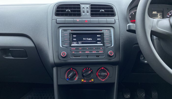 2019 Volkswagen Polo COMFORTLINE 1.0 PETROL, Petrol, Manual, 11,349 km, Air Conditioner