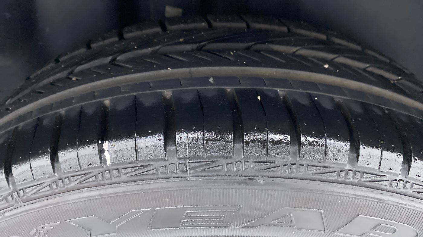 2019 Volkswagen Polo COMFORTLINE 1.0 PETROL, Petrol, Manual, 11,349 km, Right Rear Tyre Tread