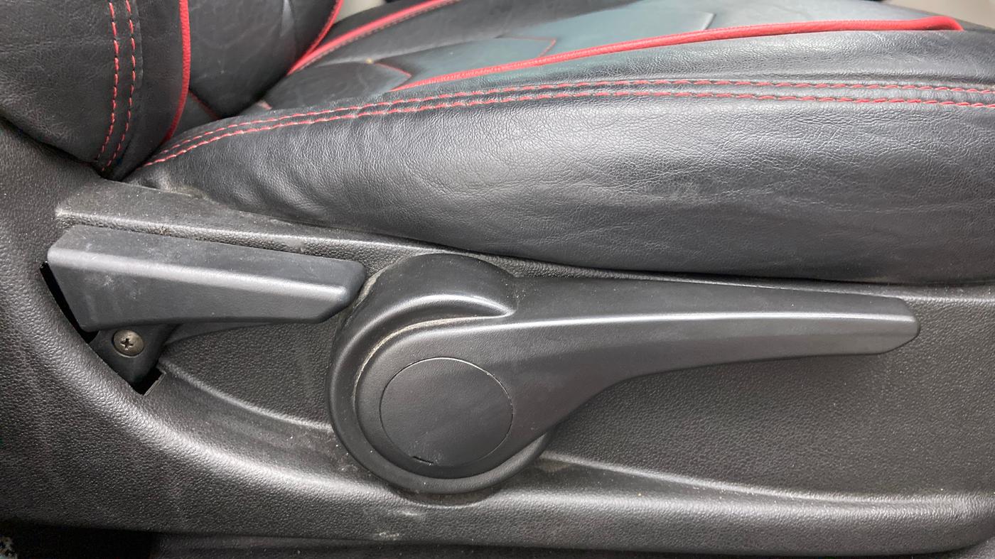 2021 Tata NEXON XZ PLUS PETROL, Petrol, Manual, 33,090 km, Driver Side Adjustment Panel