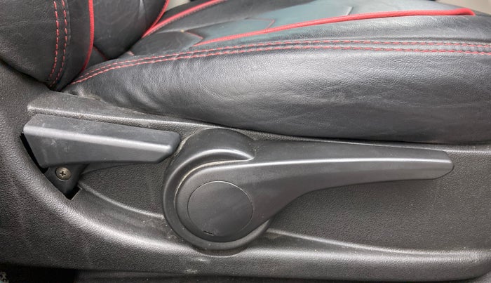 2021 Tata NEXON XZ PLUS PETROL, Petrol, Manual, 33,090 km, Driver Side Adjustment Panel