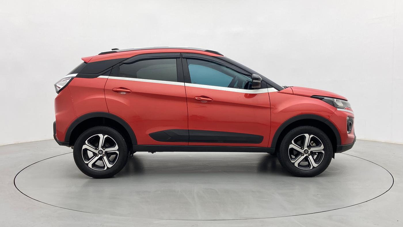 2021 Tata NEXON XZ PLUS PETROL, Petrol, Manual, 33,090 km, Right Side View
