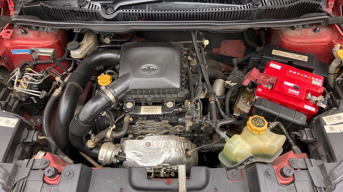 2021 Tata NEXON XZ PLUS PETROL, Petrol, Manual, 33,090 km, Open Bonet
