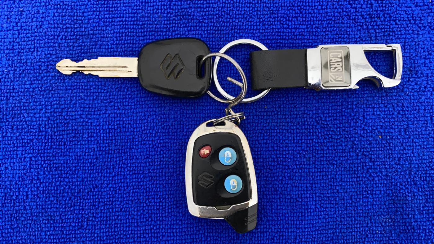 2017 Maruti Alto 800 LXI CNG, CNG, Manual, 96,538 km, Key Close Up