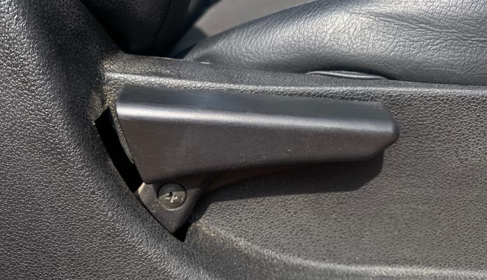 2019 Tata Tiago XZA PETROL, Petrol, Automatic, 26,476 km, Driver Side Adjustment Panel