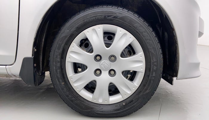 2014 Honda Amaze 1.2 SMT I VTEC, Petrol, Manual, 35,265 km, Right Front Wheel
