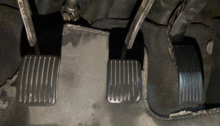 2015 Hyundai Xcent S 1.2, Petrol, Manual, 40,268 km, Pedals