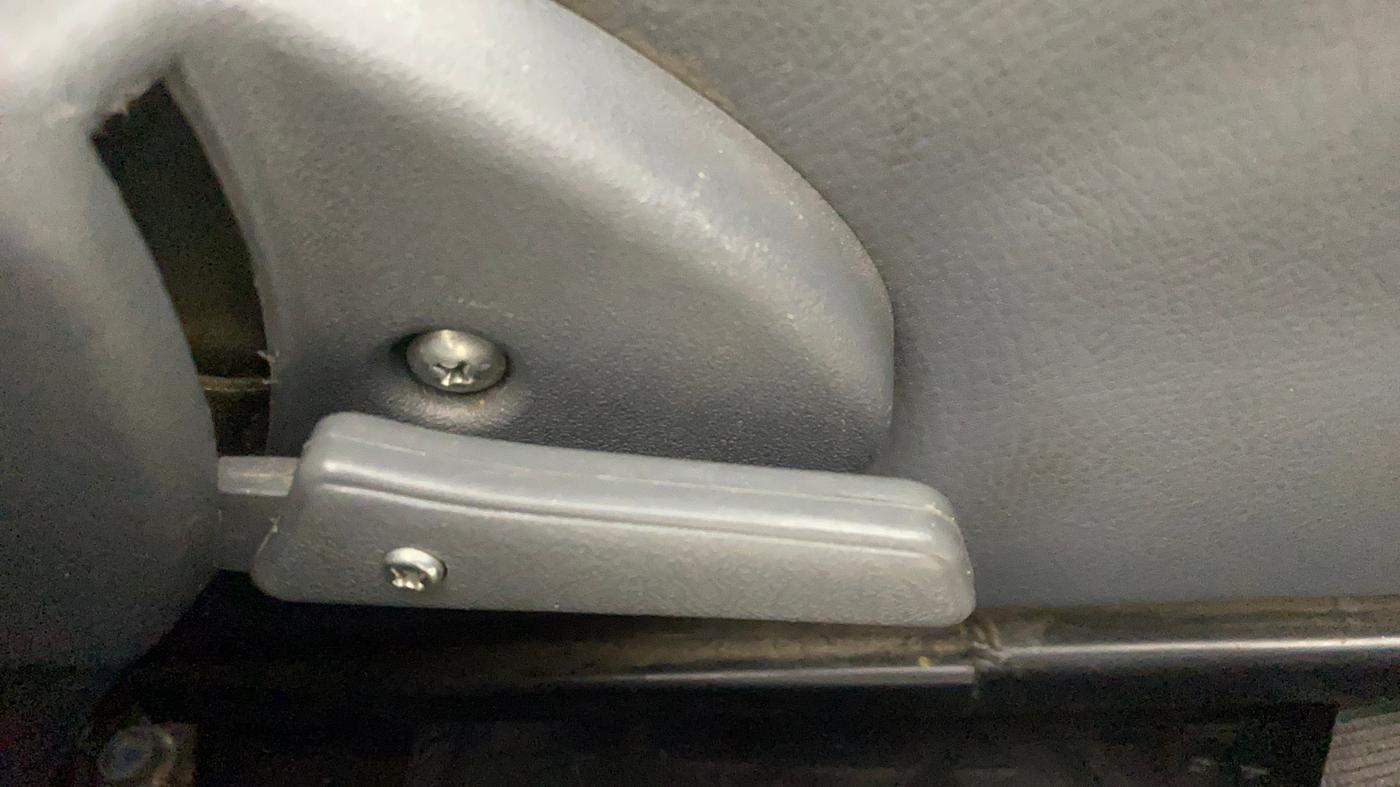2015 Maruti Alto 800 LXI, Petrol, Manual, 23,116 km, Driver Side Adjustment Panel