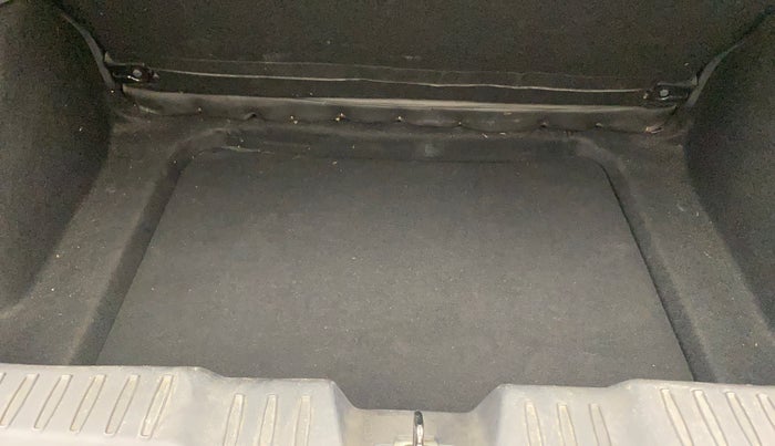 2023 Tata ALTROZ XM PLUS SUNROOF, Petrol, Manual, 53,155 km, Boot Inside