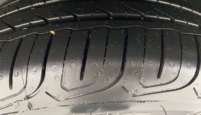 2023 Tata ALTROZ XM PLUS SUNROOF, Petrol, Manual, 53,155 km, Left Front Tyre Tread