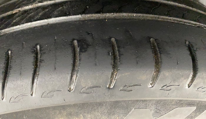 2023 Tata ALTROZ XM PLUS SUNROOF, Petrol, Manual, 53,155 km, Right Rear Tyre Tread