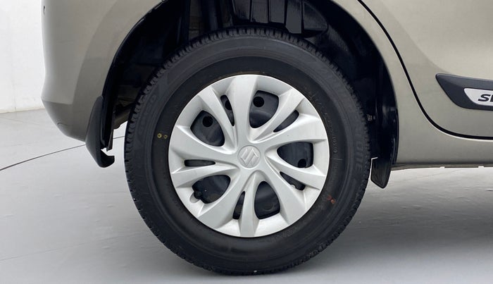 2020 Maruti Swift VXI D, Petrol, Manual, 17,554 km, Right Rear Wheel
