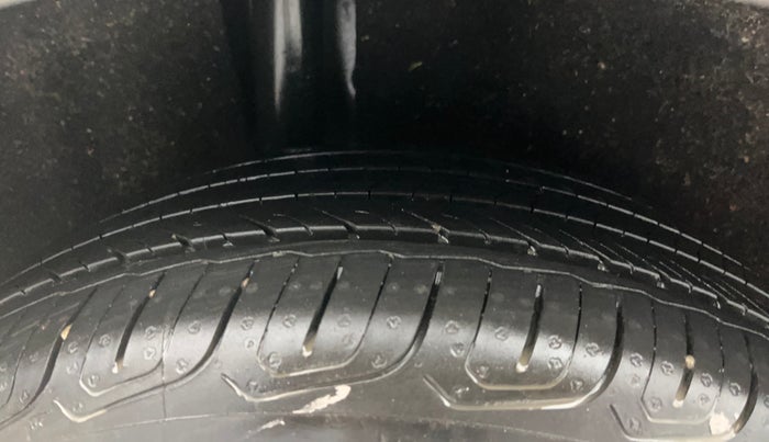 2019 Ford Ecosport TITANIUM 1.5L SIGNATURE EDITION (SUNROOF) PETROL, Petrol, Manual, 59,264 km, Right Rear Tyre Tread