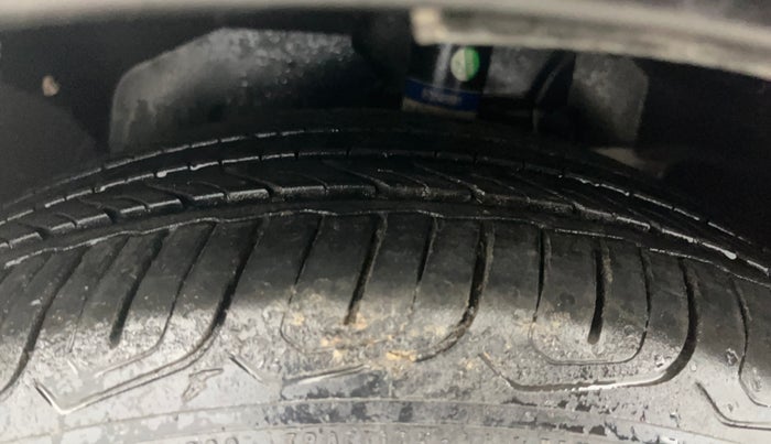 2019 Ford Ecosport TITANIUM 1.5L SIGNATURE EDITION (SUNROOF) PETROL, Petrol, Manual, 59,264 km, Left Front Tyre Tread