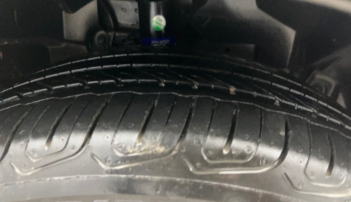 2019 Ford Ecosport TITANIUM 1.5L SIGNATURE EDITION (SUNROOF) PETROL, Petrol, Manual, 59,264 km, Right Front Tyre Tread