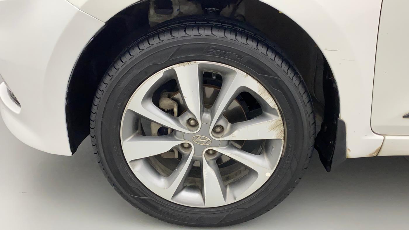 2017 Hyundai Elite i20 ASTA 1.4 CRDI (O), Diesel, Manual, 1,01,760 km, Left Front Wheel