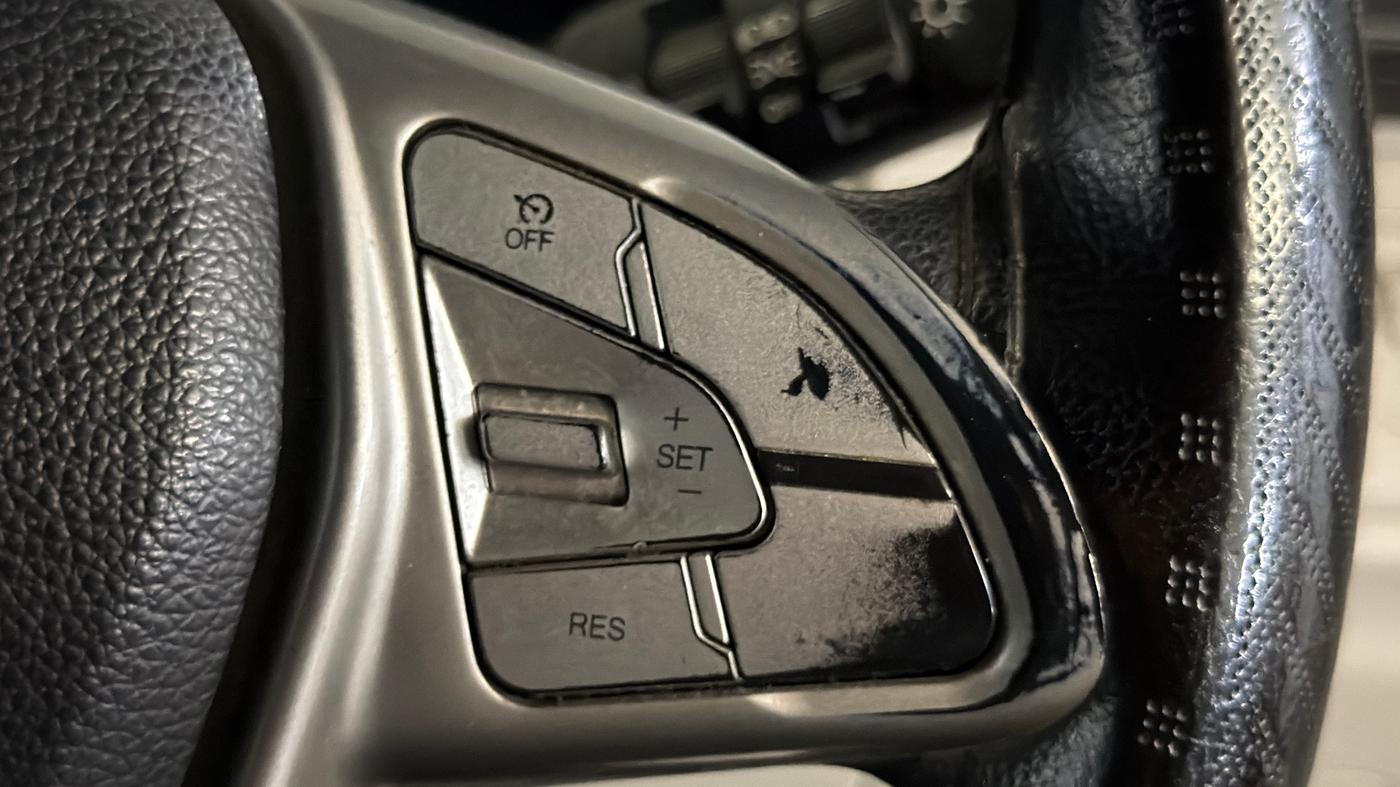 2022 Mahindra XUV300 W4 1.5 DIESEL, Diesel, Manual, 39,322 km, Adaptive Cruise Control
