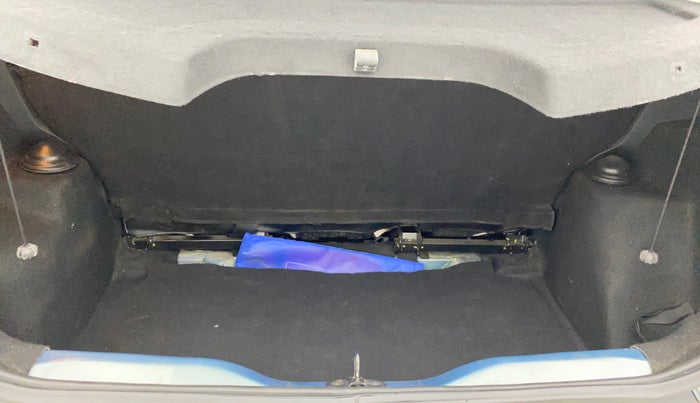 2022 Tata PUNCH ACCOMPLISHED AMT, Petrol, Automatic, 36,512 km, Boot Inside