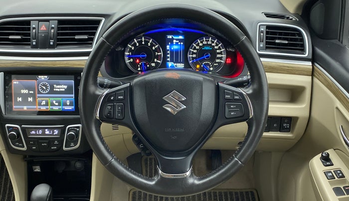 2022 Maruti Ciaz ALPHA  AT 1.5 SHVS PETROL, Petrol, Automatic, 15,680 km, Steering Wheel Close Up
