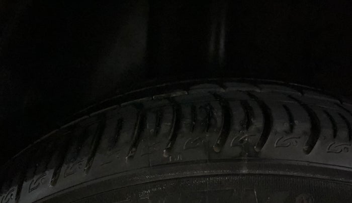 2020 Tata ALTROZ XZ PETROL, Petrol, Manual, 14,493 km, Right Rear Tyre Tread