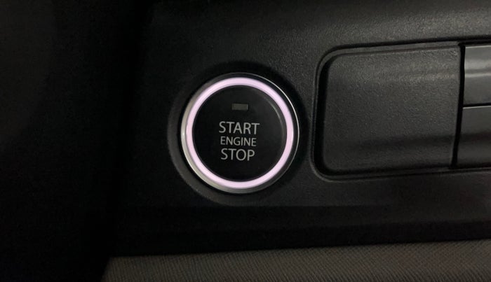 2020 Tata ALTROZ XZ PETROL, Petrol, Manual, 14,493 km, Keyless Start/ Stop Button