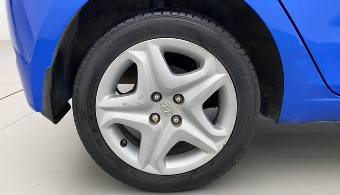 2017 Hyundai Elite i20 ASTA 1.2, Petrol, Manual, 43,796 km, Right Rear Wheel