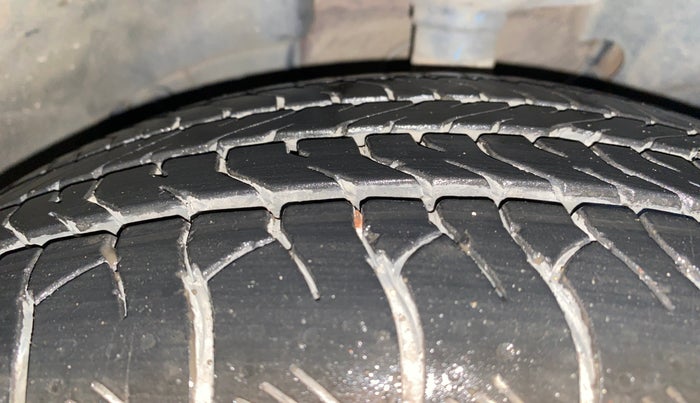 2017 Renault Captur PLATINE DIESEL , Diesel, Manual, 49,741 km, Left Front Tyre Tread