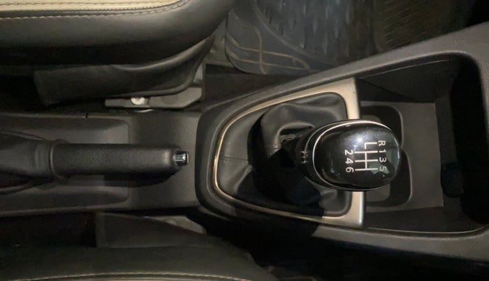 2017 Renault Captur PLATINE DIESEL , Diesel, Manual, 49,741 km, Gear Lever