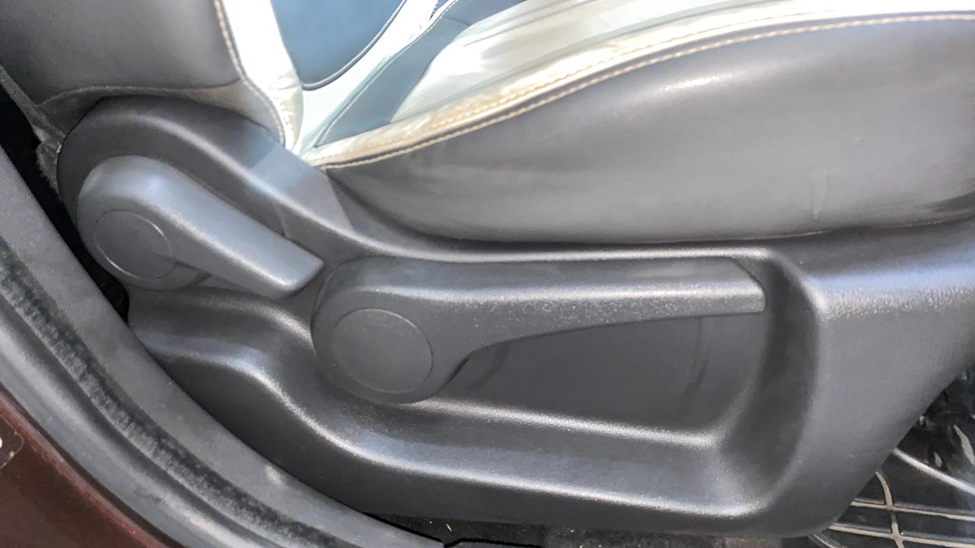 2017 Renault Captur PLATINE DIESEL , Diesel, Manual, 49,716 km, Driver Side Adjustment Panel