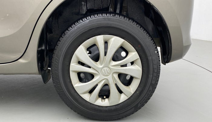 2020 Maruti Swift VXI, Petrol, Manual, 22,481 km, Left Rear Wheel