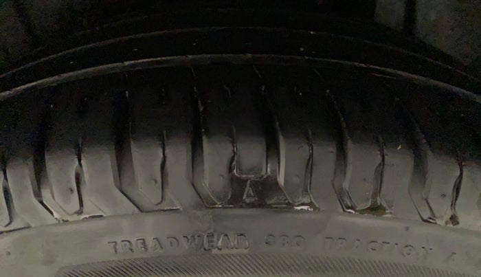 2020 Maruti XL6 ZETA AT, Petrol, Automatic, 34,566 km, Left Rear Tyre Tread