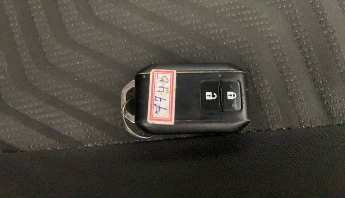 2018 Maruti Swift ZDI AMT, Diesel, Automatic, 97,167 km, Key Close Up