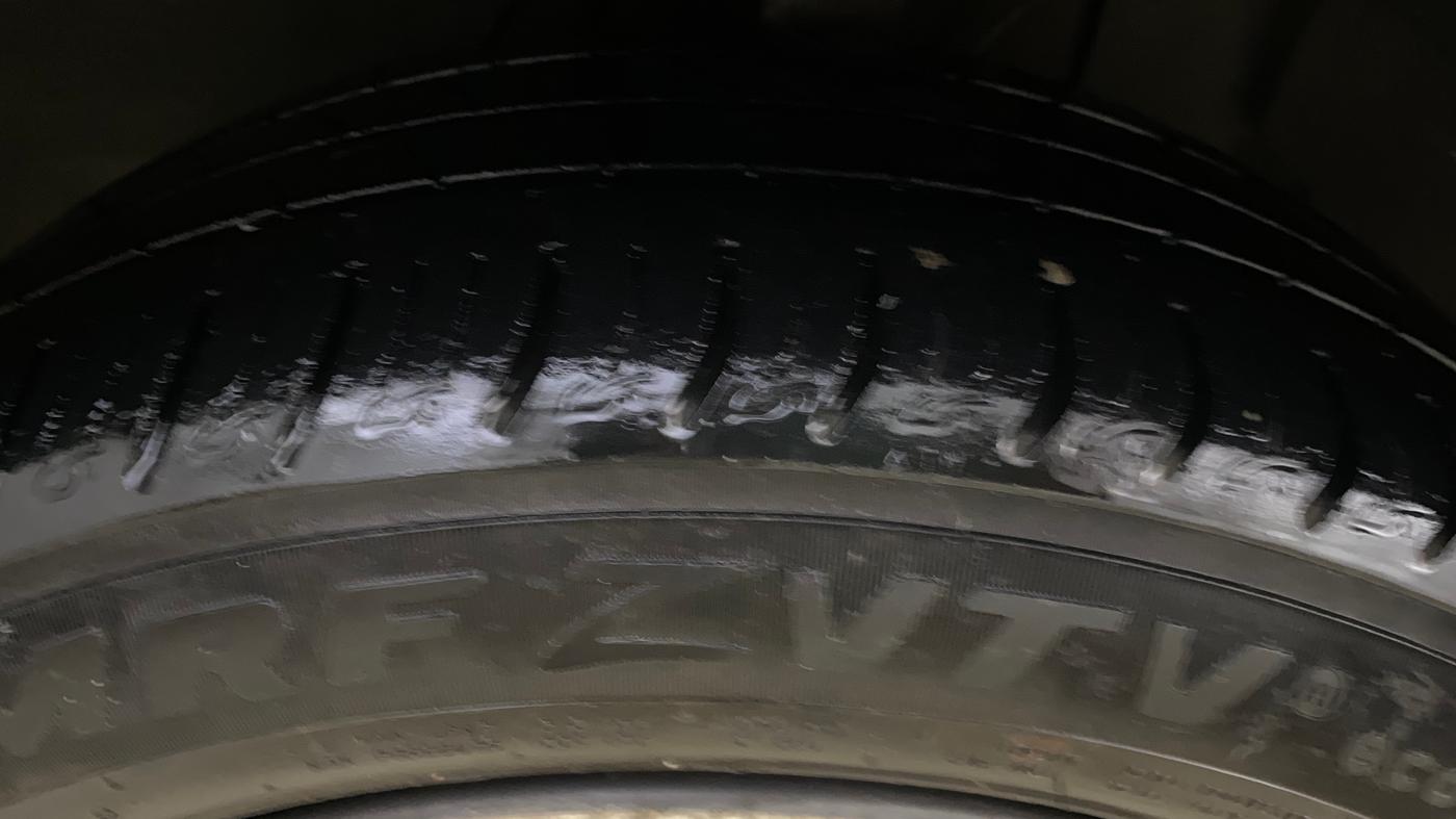 2020 Tata ALTROZ XZ PETROL, Petrol, Manual, 47,865 km, Left Front Tyre Tread
