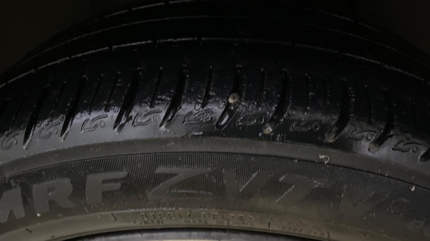 2020 Tata ALTROZ XZ PETROL, Petrol, Manual, 47,865 km, Right Front Tyre Tread