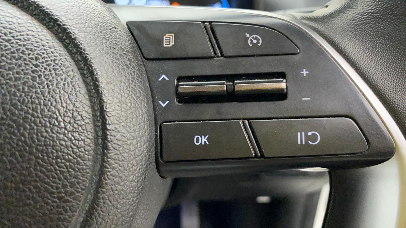 2022 Hyundai NEW I20 ASTA (O) 1.2 MT, Petrol, Manual, 29,783 km, Adaptive Cruise Control