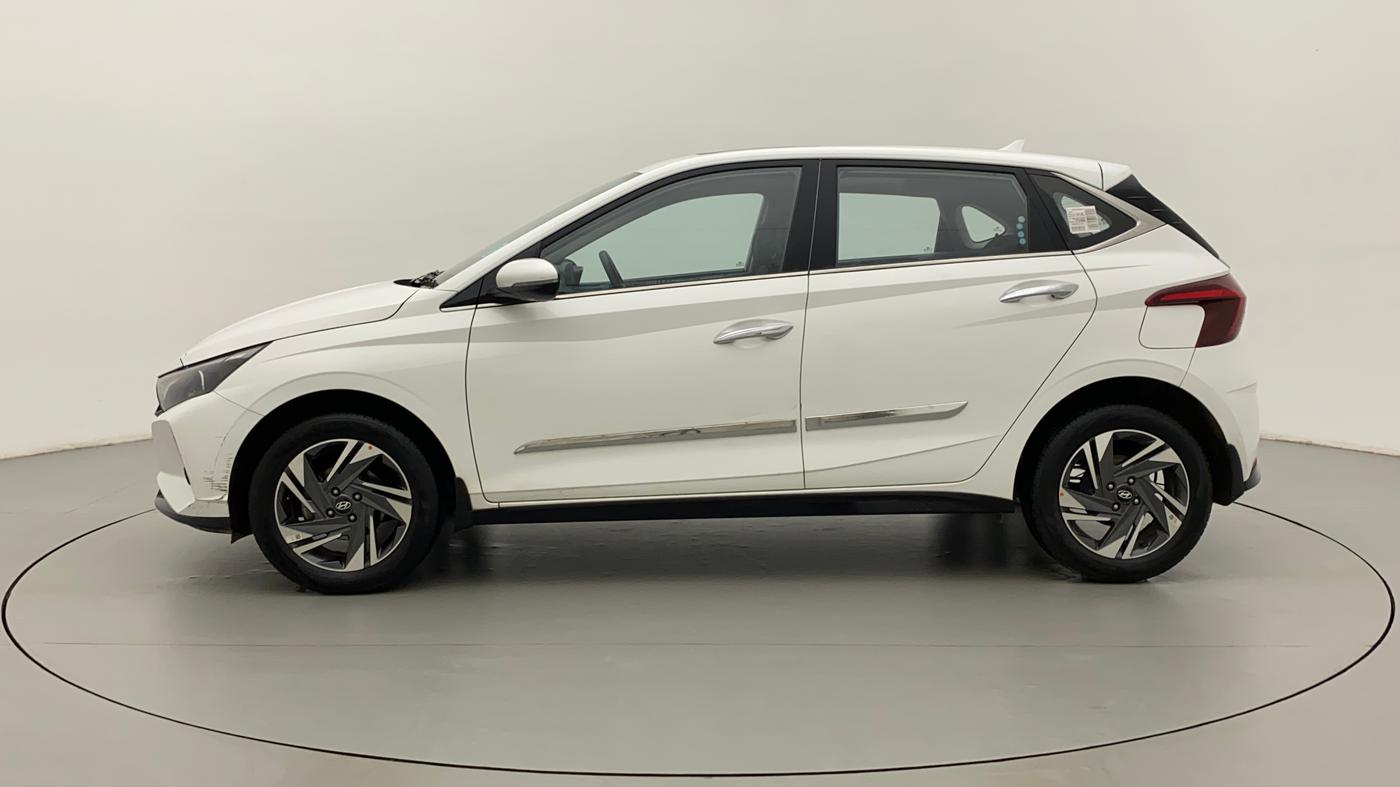 2022 Hyundai NEW I20 ASTA (O) 1.2 MT, Petrol, Manual, 29,783 km, Left Side