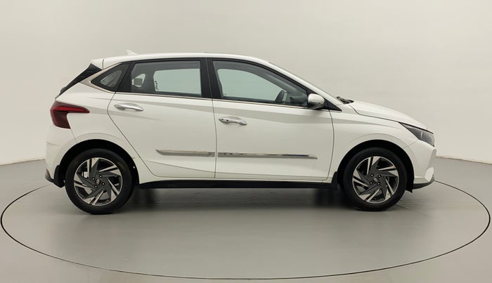 2022 Hyundai NEW I20 ASTA (O) 1.2 MT, Petrol, Manual, 29,783 km, Right Side View