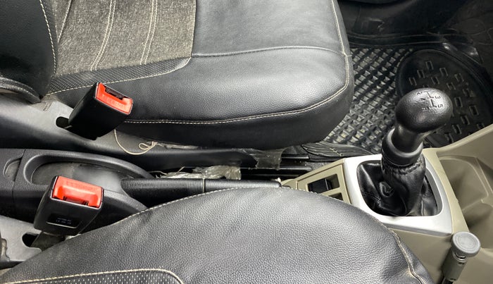 2015 Maruti Alto K10 VXI, Petrol, Manual, 66,115 km, Gear Lever