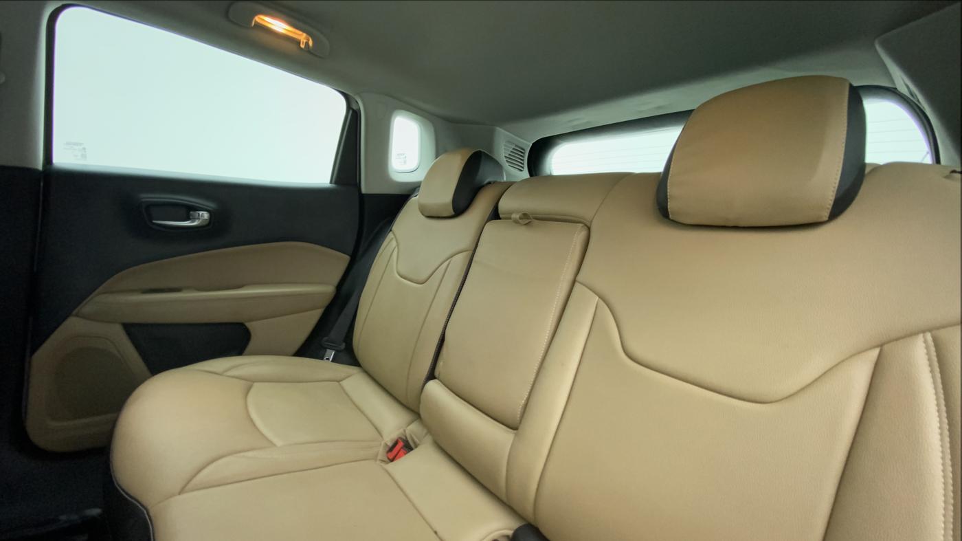 2018 Jeep Compass 2.0 LONGITUDE (O), Diesel, Manual, 58,165 km, Right Side Door Cabin View