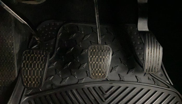 2023 Tata PUNCH ACCOMPLISHED MT, Petrol, Manual, 40,199 km, Pedals